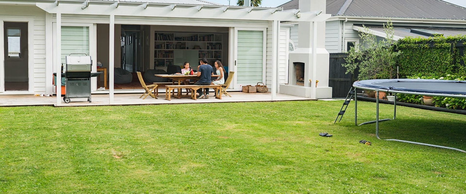 Understanding Factors Affecting Homeowners Insurance Policy Costs